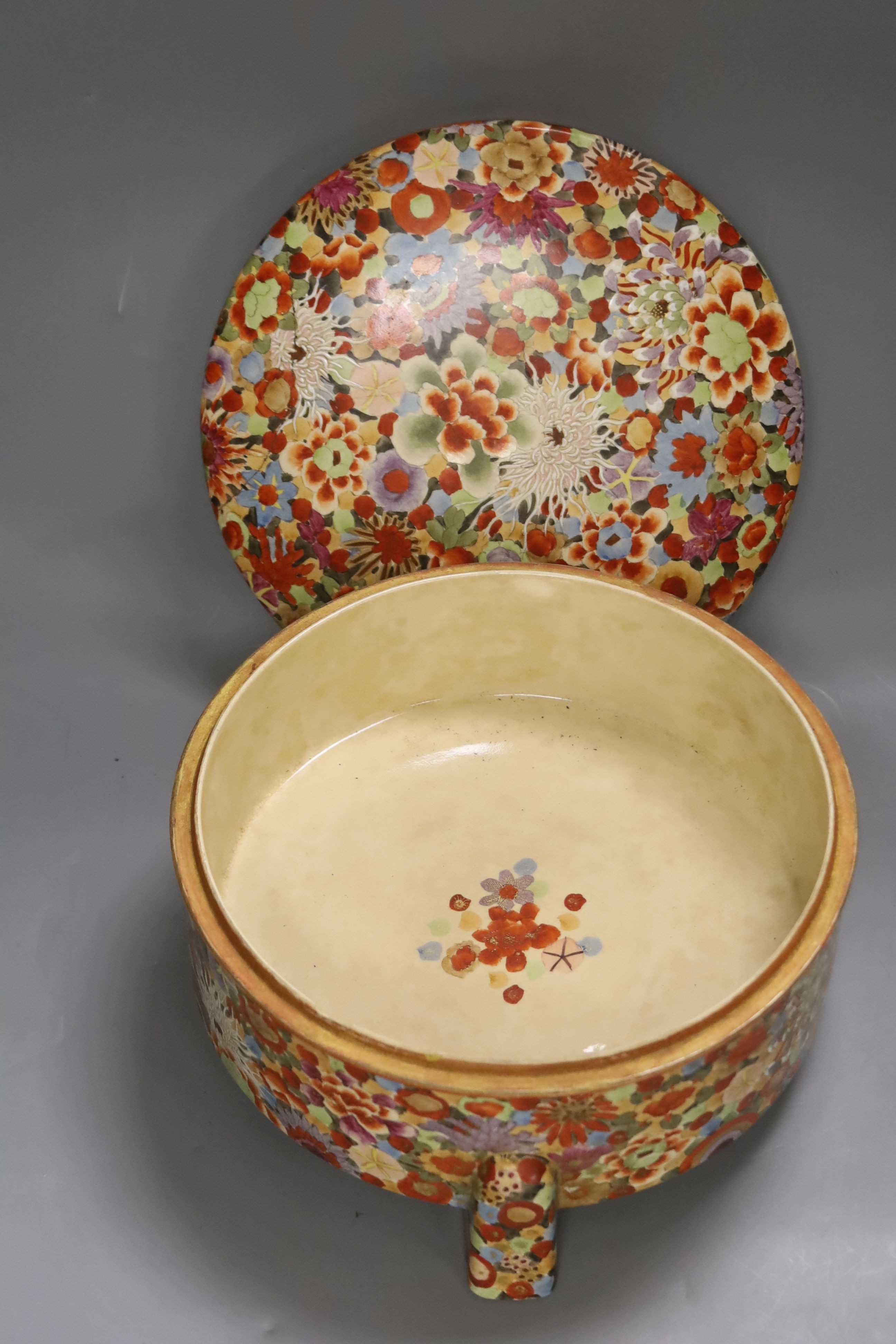 A Large Japanese Satsuma millefleur bowl and cover. 26cm